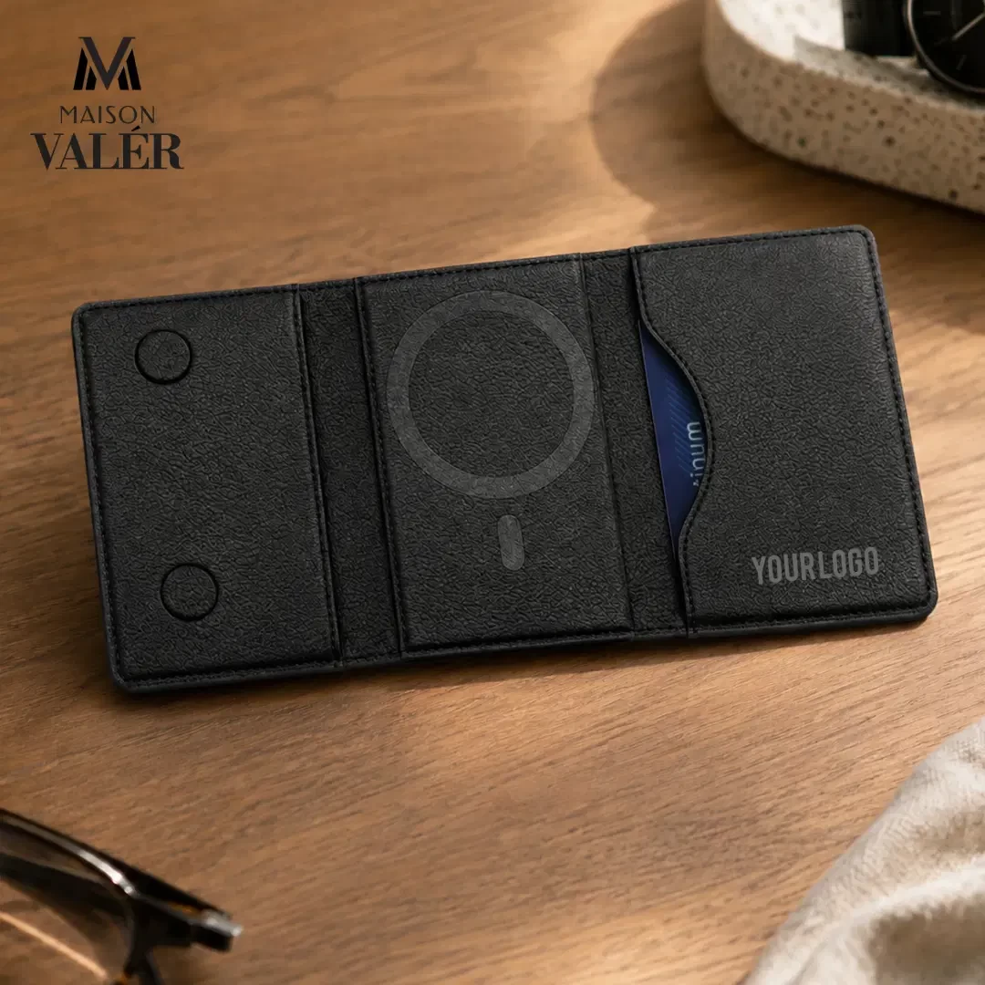 Executive Leather MagSafe Card Holder