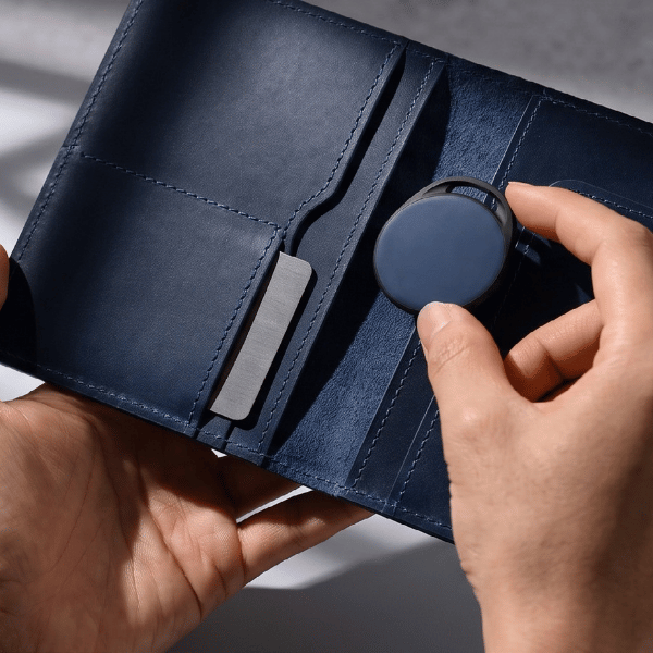 FINDY PLUS | Dual GPS Tracker