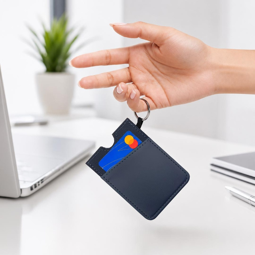 LUGANO - Vertical RFID Cardholder Wallet with Keyring